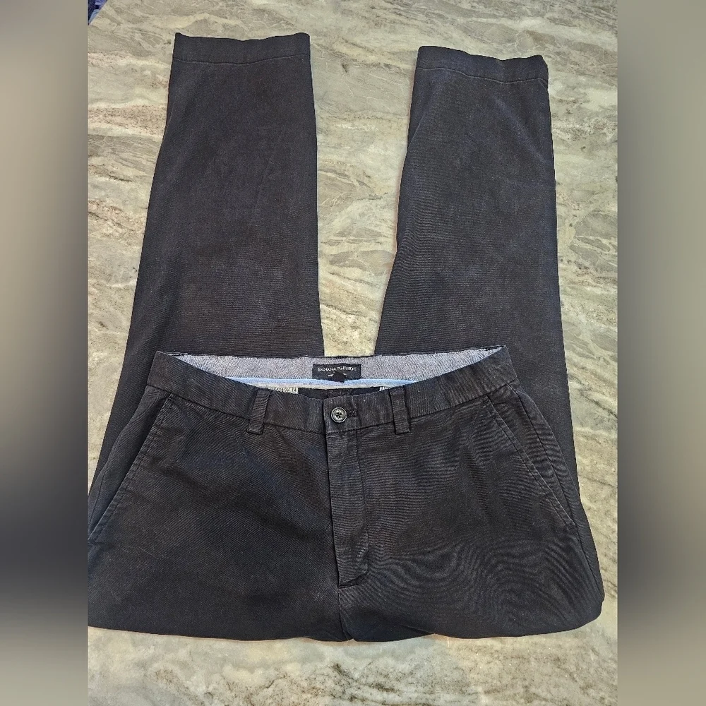 Banana Republic Aiden Chino Pants Men’s 33x32 Black Stretch Cotton